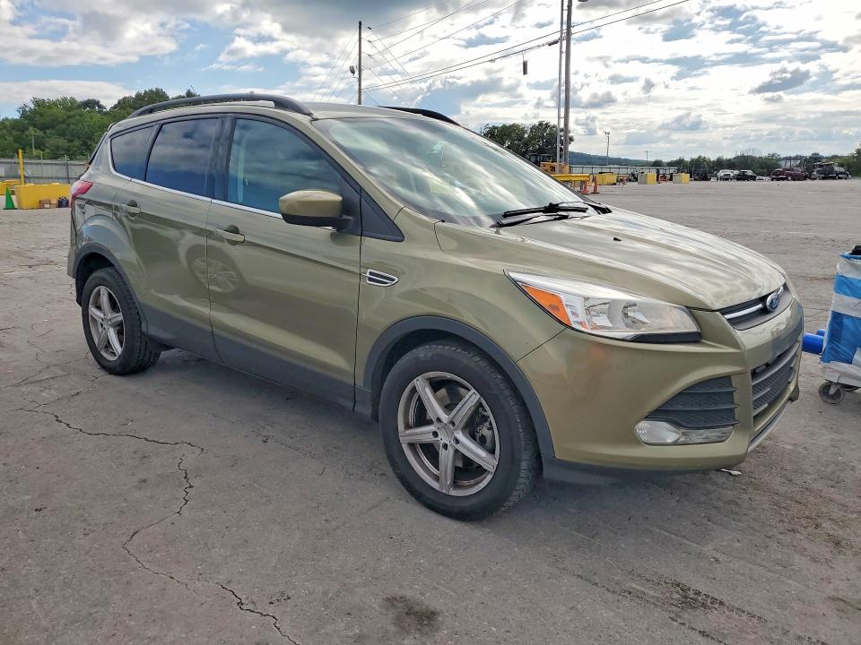 Photo 4 from auction – 2014 FORD ESCAPE with VIN 1FMCU9G9XEUB49098