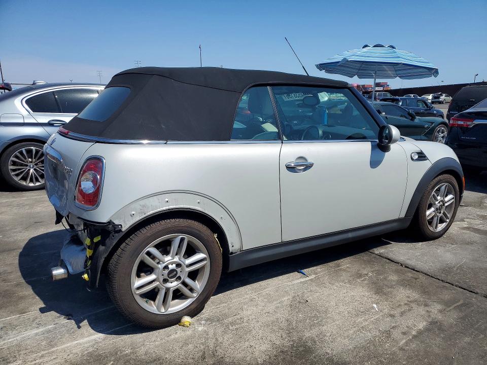 Photo 3 from auction – 2012 MINI COOPER with VIN WMWZN3C59CT134619