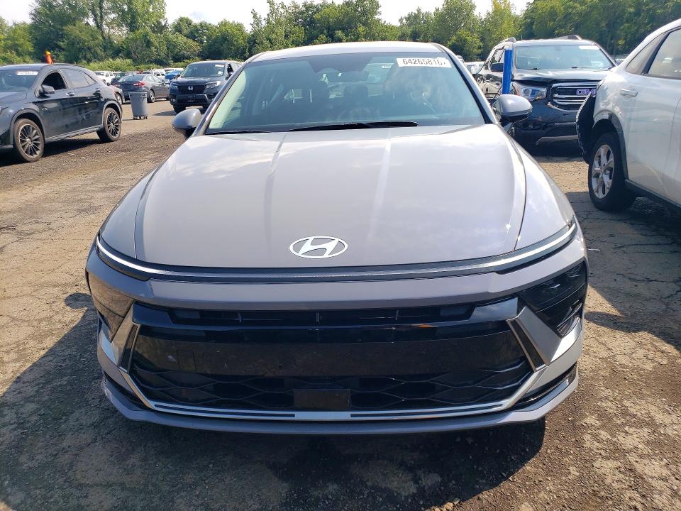 Photo 5 from auction – 2025 HYUNDAI SONATA with VIN KMHL64JA2SA517531