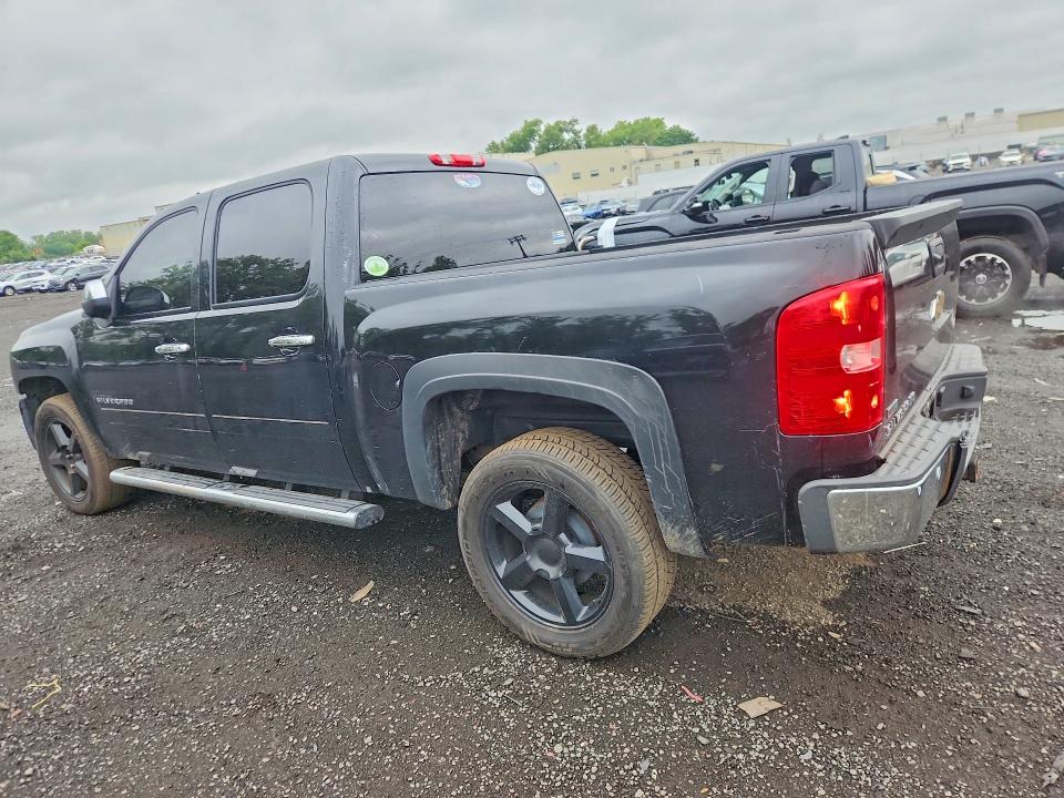 Photo 2 from auction – 2011 CHEVROLET SILVERADO with VIN 3GCPKTE39BG271280