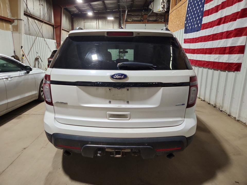 Photo 6 from auction – 2015 FORD EXPLORER with VIN 1FM5K8GT6FGA13037