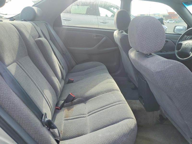 Photo 10 from auction – 2000 TOYOTA CAMRY with VIN 4T1BG22K9YU618691