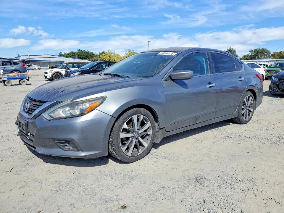 Photo 1 from auction – 2017 NISSAN ALTIMA with VIN 1N4AL3AP4HN340040