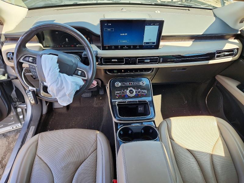 Photo 8 from auction – 2022 LINCOLN NAUTILUS with VIN 2LMPJ8K94NBL07117