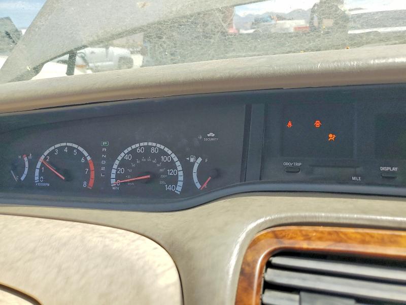 Снимка 9 от търг – 2001 TOYOTA AVALON с VIN 4T1BF28B41U157836