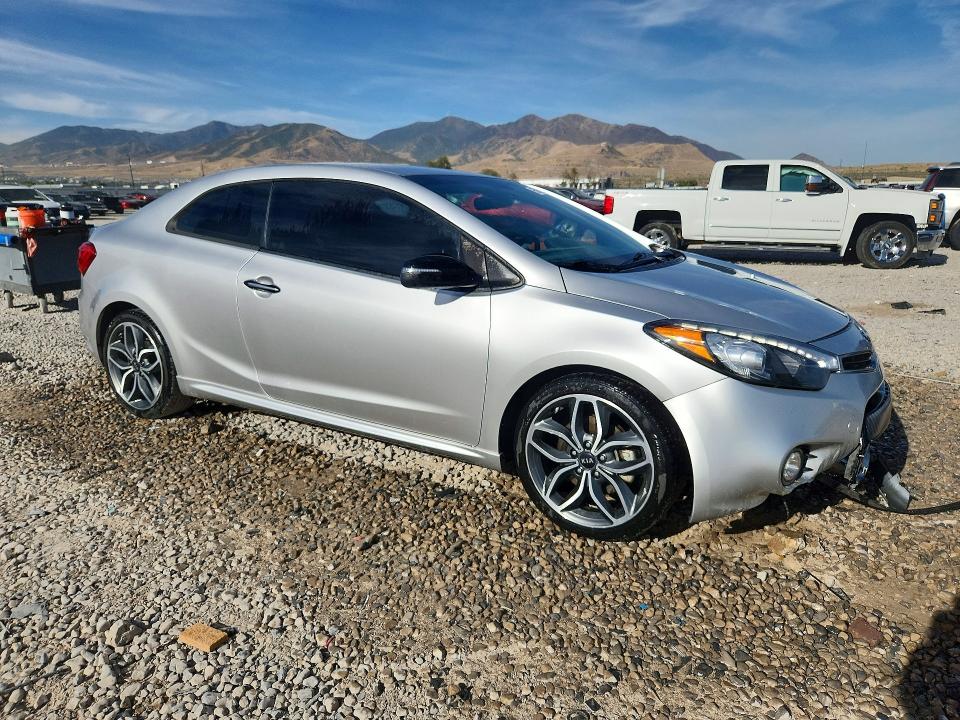 Photo 4 from auction – 2015 KIA FORTE KOUP with VIN KNAFZ6A36F5301201