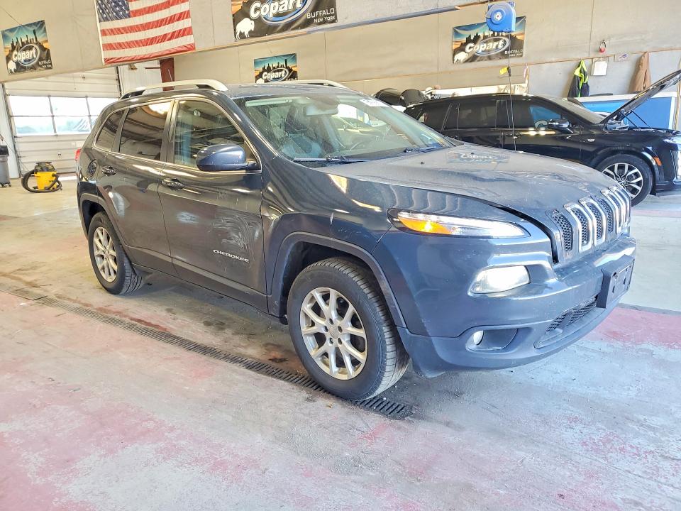 Photo 4 from auction – 2018 JEEP CHEROKEE with VIN 1C4PJMLX8JD615112