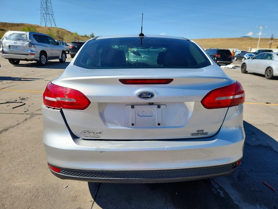 Photo 6 from auction – 2016 FORD FOCUS with VIN 1FADP3F28GL280479