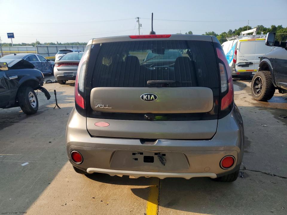 Photo 6 from auction – 2019 KIA SOUL with VIN KNDJP3A56K7662302