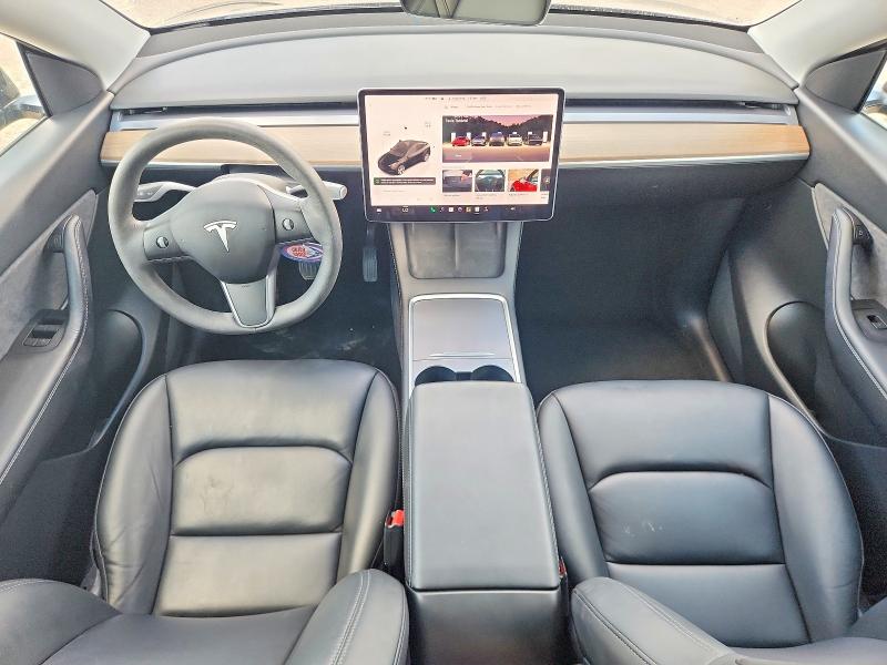Photo 8 from auction – 2022 TESLA MODEL  Y with VIN 7SAYGDEE2NF427749