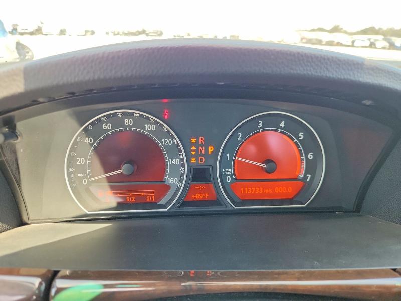 Photo 9 from auction – 2008 BMW 750 with VIN WBAHN83528DT80616