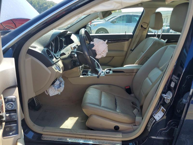 Photo 7 from auction – 2014 MERCEDES-BENZ C with VIN WDDGF8AB7EA948396