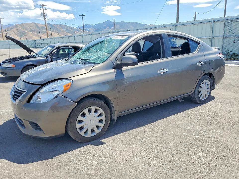 NISSAN VERSA 2013 with VIN 3N1CN7AP4DL853936 - Photo from auction