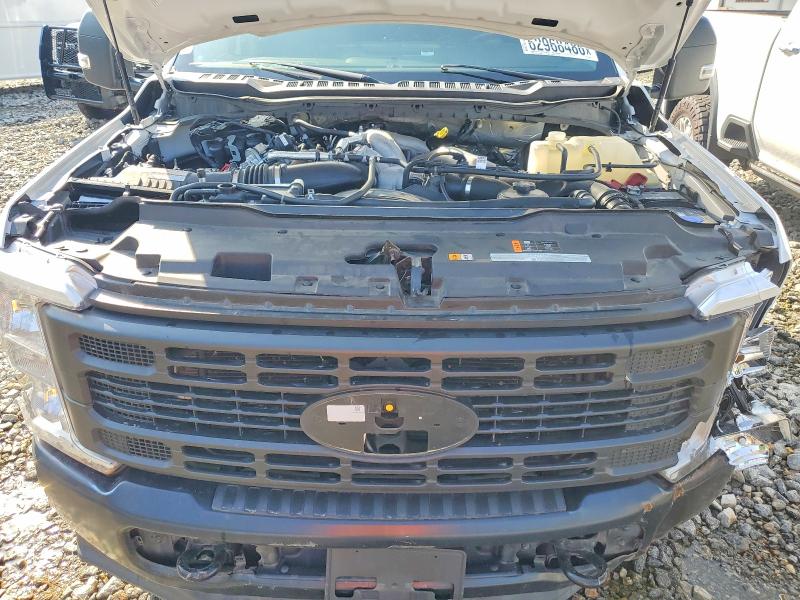 Photo 12 from auction – 2024 FORD F350 with VIN 1FT8W3DTXREE03443