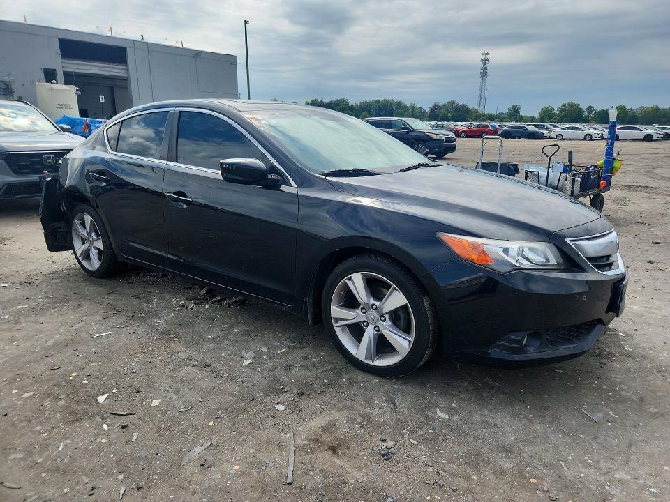 Photo 4 from auction – 2013 ACURA ILX with VIN 19VDE1F78DE005952