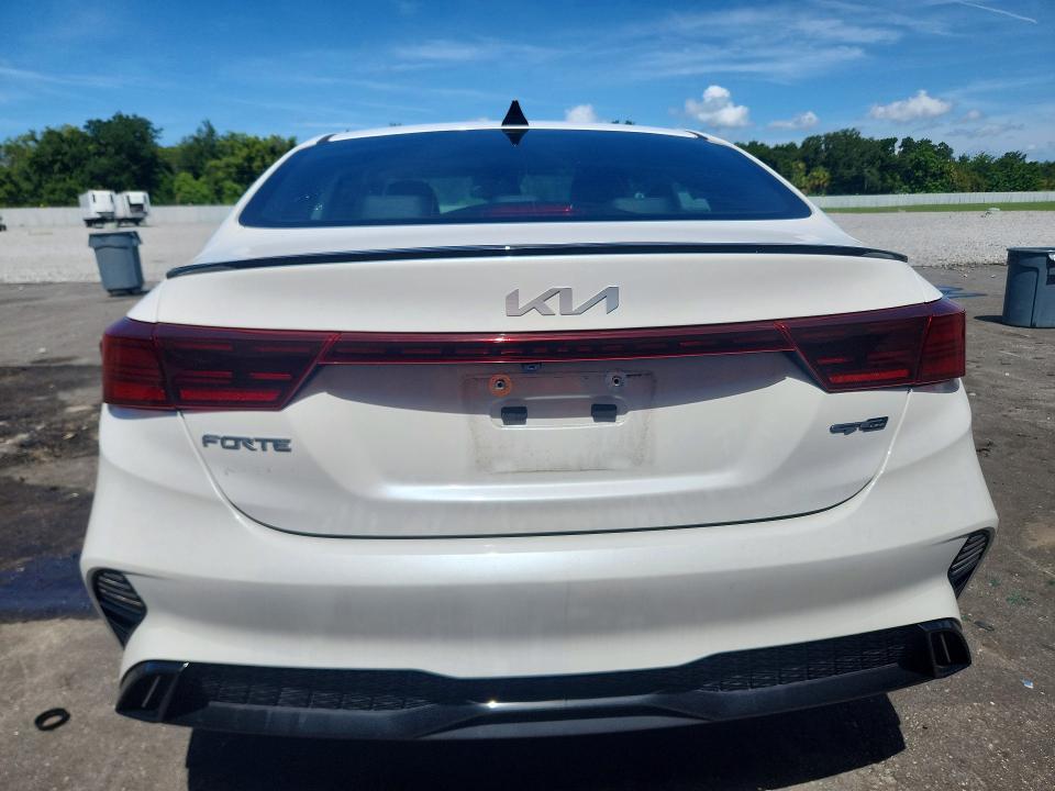 Photo 6 from auction – 2022 KIA FORTE with VIN 3KPF54AD2NE481162