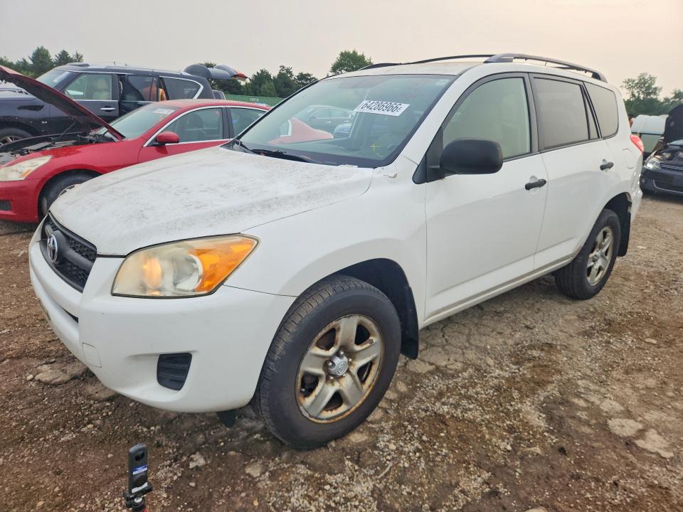 TOYOTA RAV4 2011 مع رقم تعريف المركبة JTMBF4DV9B5042421 - صورة من المزاد