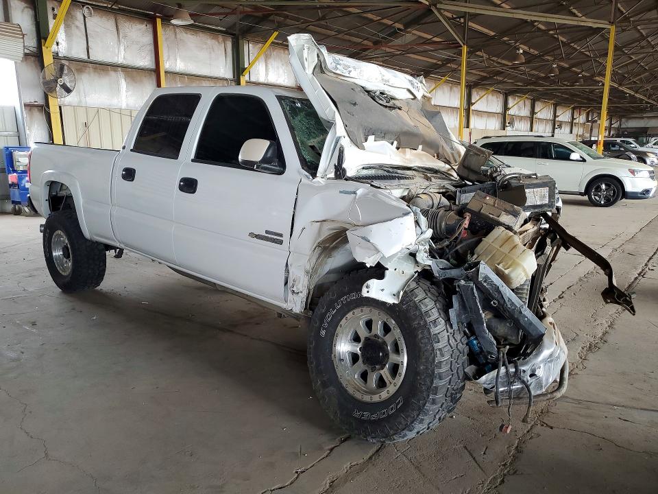 Photo 4 from auction – 2006 CHEVROLET SILVERADO with VIN 1GCHC23D56F188234