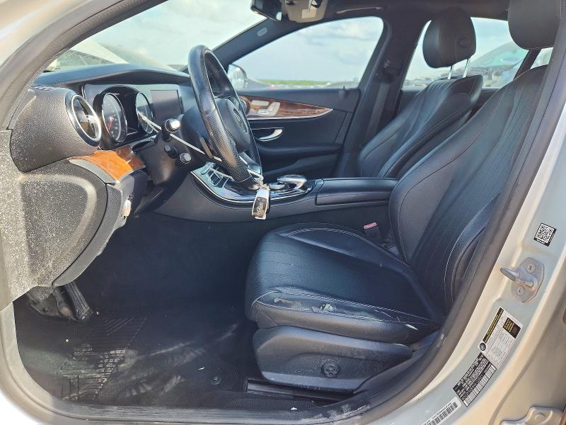 Photo 7 from auction – 2017 MERCEDES-BENZ E with VIN WDDZF4KB0HA123921