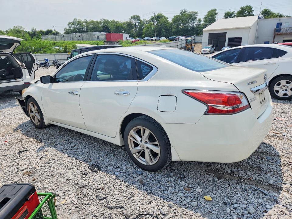 Zdjęcie 2 z aukcji – 2015 NISSAN ALTIMA z VIN 1N4AL3AP1FC585189