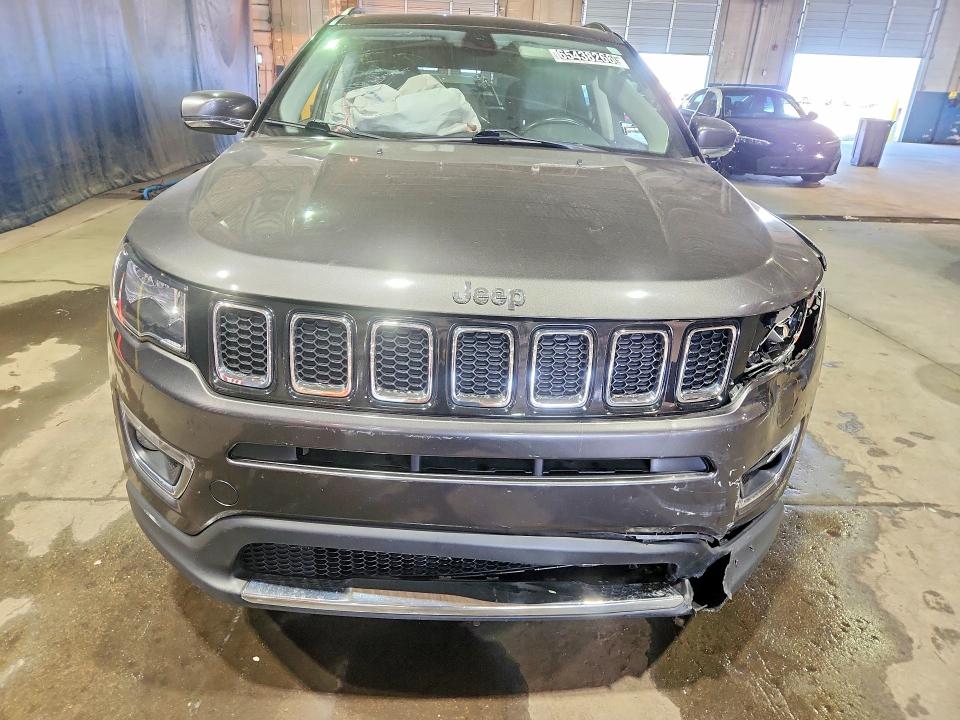 Zdjęcie 5 z aukcji – 2019 JEEP COMPASS z VIN 3C4NJDCB2KT653832