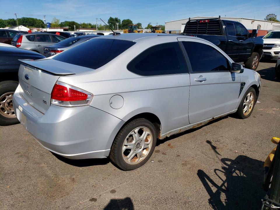 Photo 3 from auction – 2008 FORD FOCUS with VIN 1FAHP33N78W219754