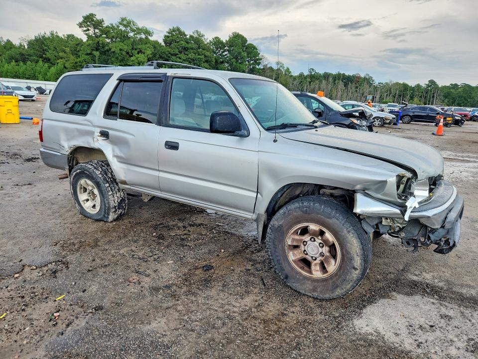 Photo 4 from auction – 2000 TOYOTA 4RUNNER with VIN JT3GM84R0Y0063450
