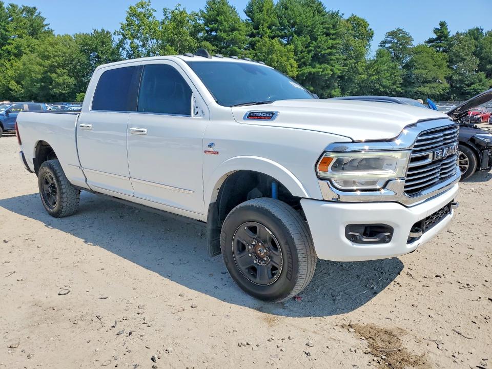 Photo 4 from auction – 2022 RAM 2500 with VIN 3C6UR5SL2NG129055