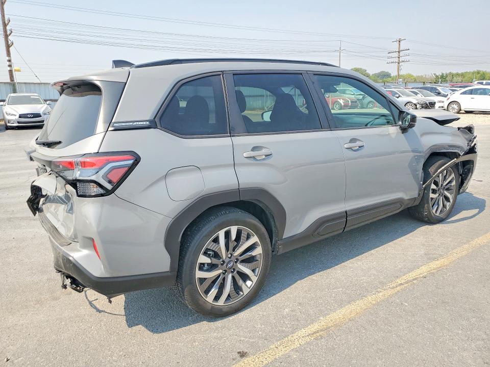 Zdjęcie 3 z aukcji – 2025 SUBARU FORESTER z VIN JF2SLDTCXSH415314