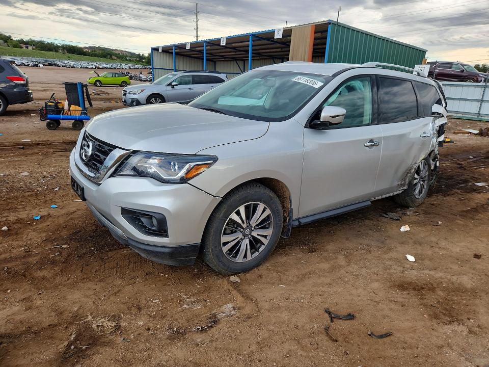 Photo 1 from auction – 2017 NISSAN PATHFINDER with VIN 5N1DR2MMXHC660004