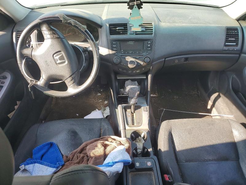 Photo 8 from auction – 2005 HONDA ACCORD with VIN 1HGCM665X5A014496