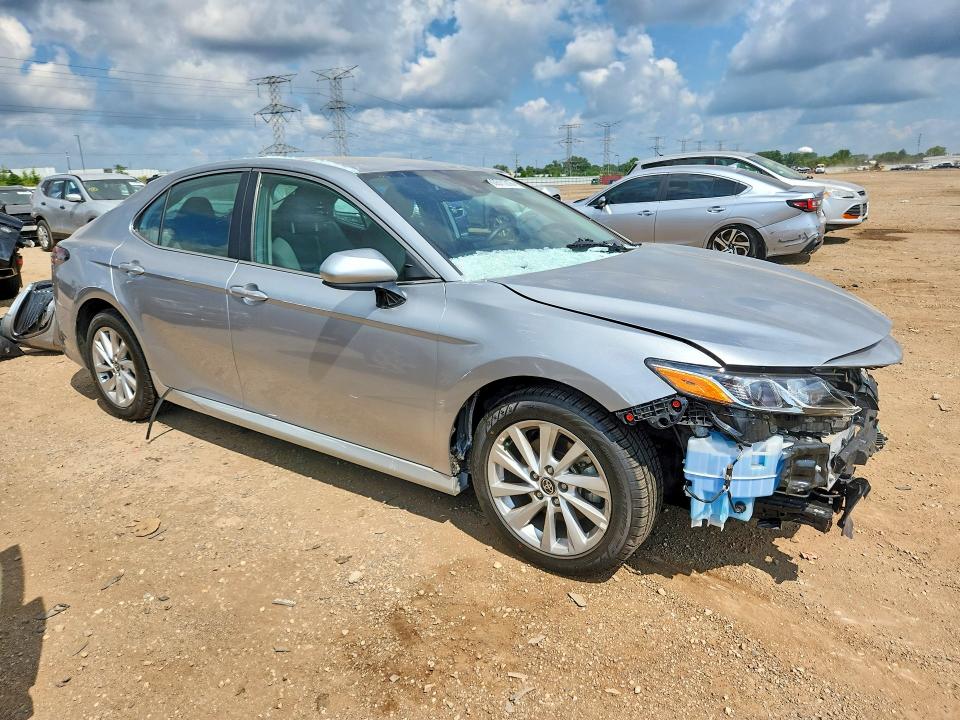 Photo 4 from auction – 2024 TOYOTA CAMRY with VIN 4T1C11AK2RU841903