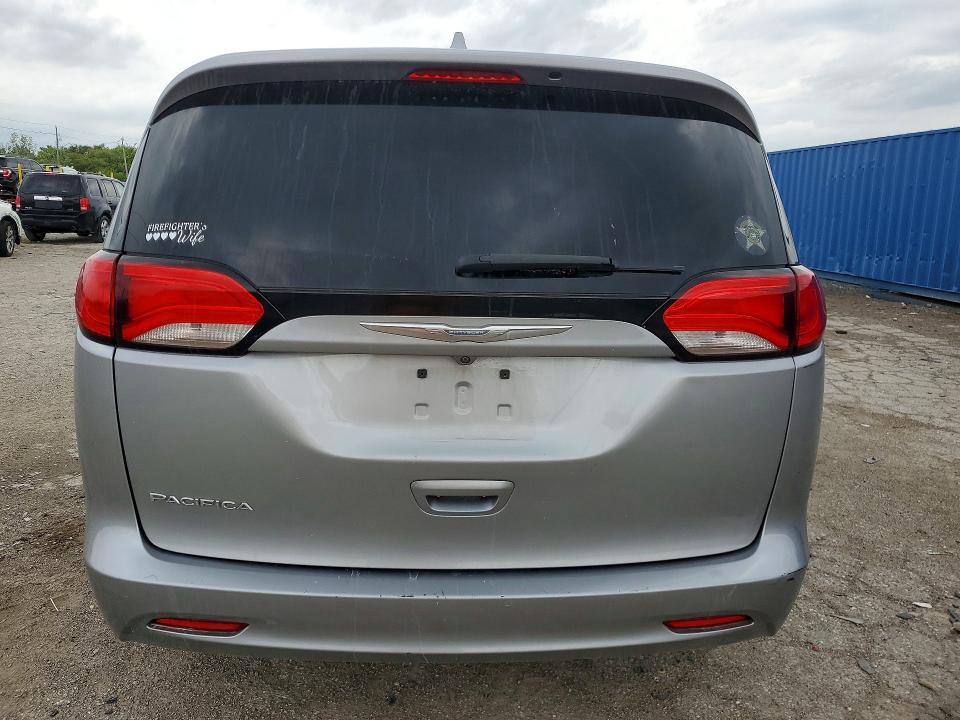 Photo 6 from auction – 2017 CHRYSLER PACIFICA with VIN 2C4RC1CG1HR723600