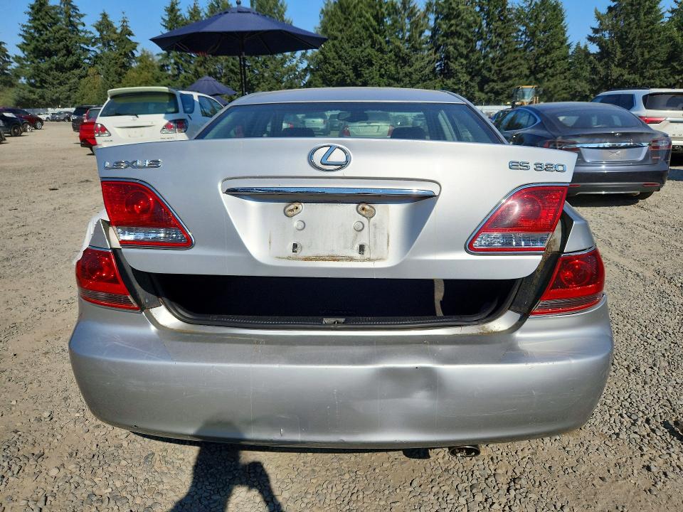 Photo 6 from auction – 2005 LEXUS ES with VIN JTHBA30G055057019