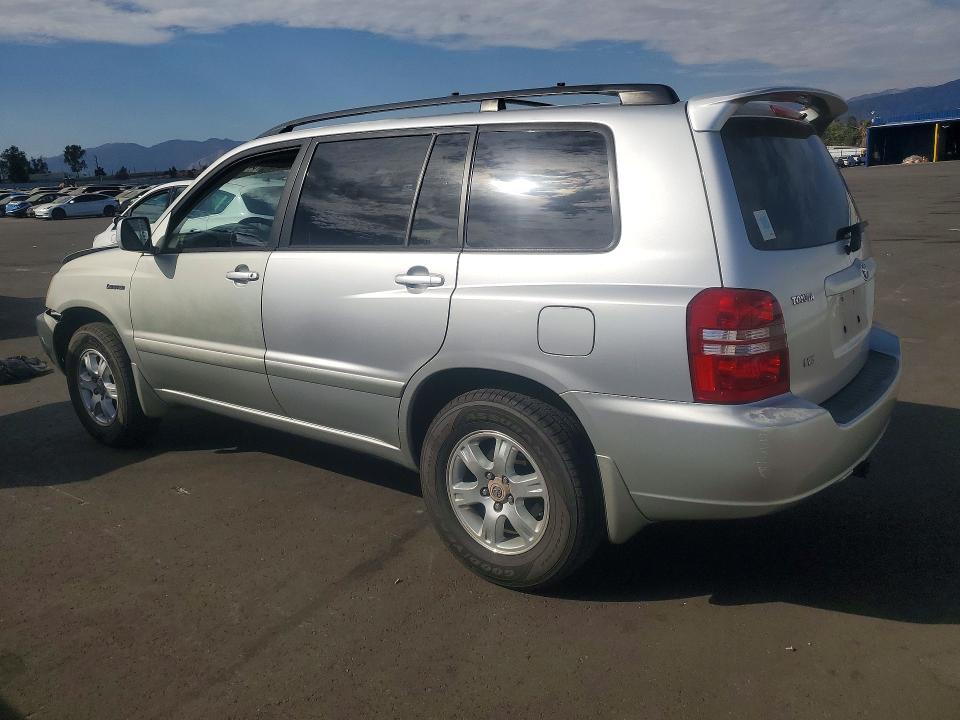 Photo 2 from auction – 2001 TOYOTA HIGHLANDER with VIN JTEGF21A910020440