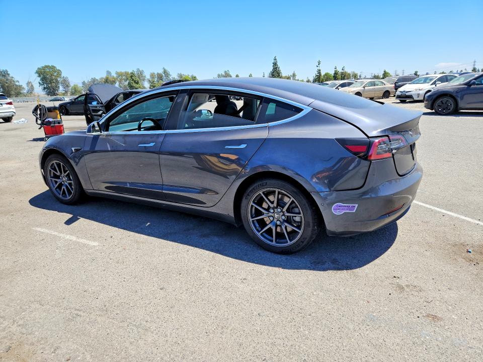 Photo 2 from auction – 2019 TESLA MODEL 3 with VIN 5YJ3E1EA2KF331365