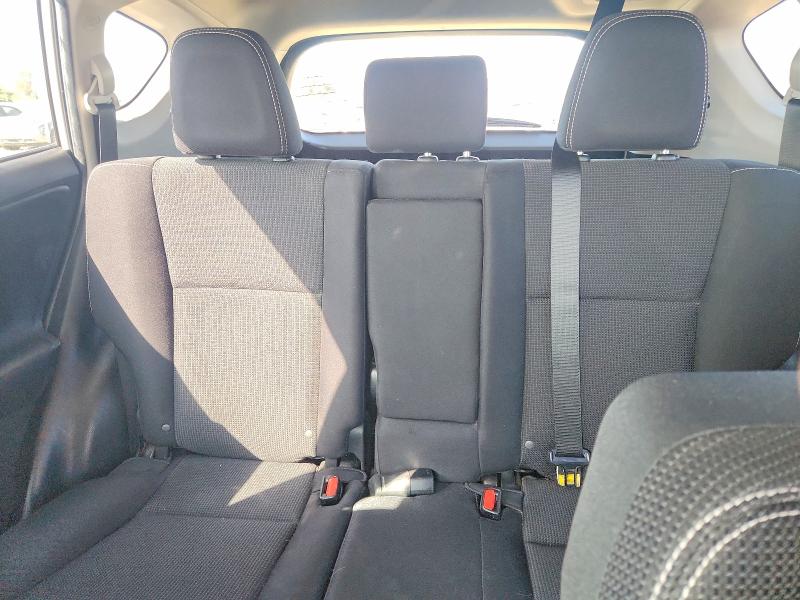 Photo 10 from auction – 2018 TOYOTA RAV4 with VIN 2T3RFREV4JW815586