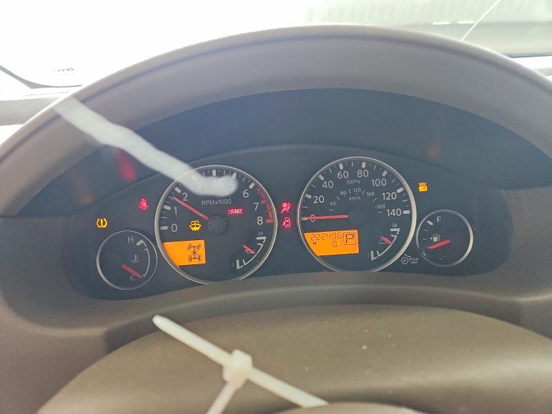 Photo 9 from auction – 2011 NISSAN PATHFINDER with VIN 5N1AR1NB2BC604642