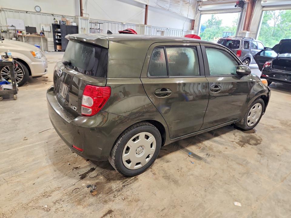 Photo 3 from auction – 2012 SCION XD with VIN JTKKU4B40C1024911