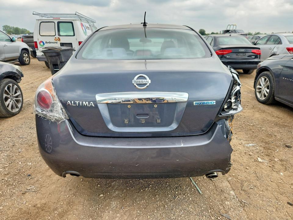 Photo 6 from auction – 2010 NISSAN ALTIMA with VIN 1N4CL2AP2AC116642
