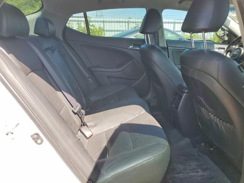 Photo 10 from auction – 2014 KIA OPTIMA with VIN KNAGN4A78E5517217