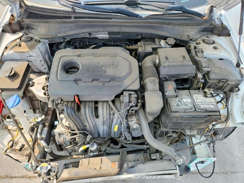 Photo 11 from auction – 2019 KIA OPTIMA with VIN 5XXGT4L33KG319039