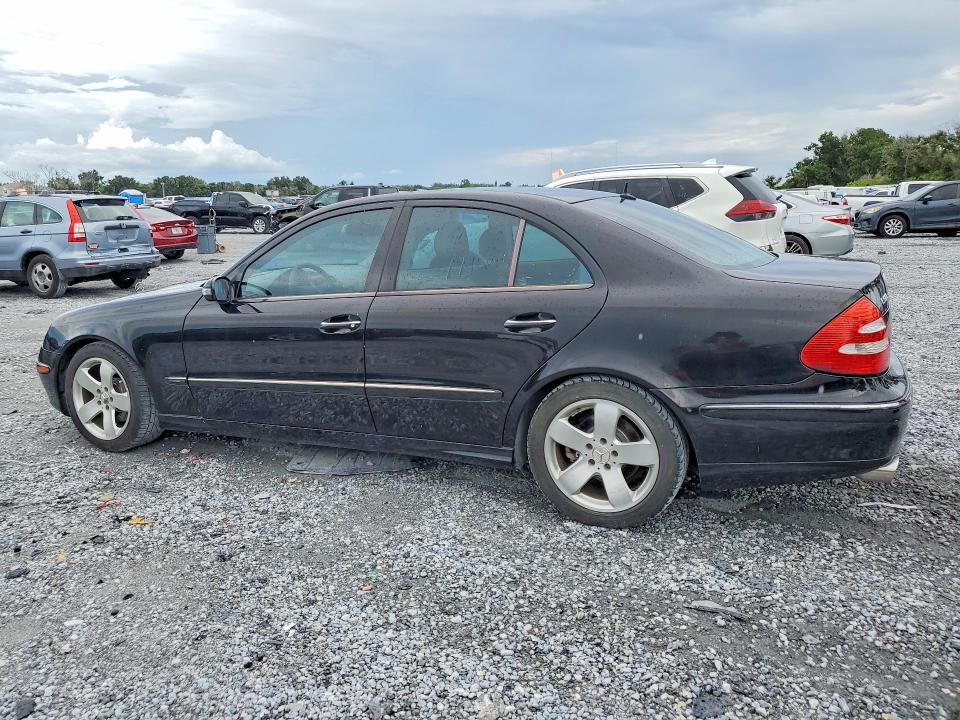 Photo 2 from auction – 2003 MERCEDES-BENZ E with VIN WDBUF70J33A181089