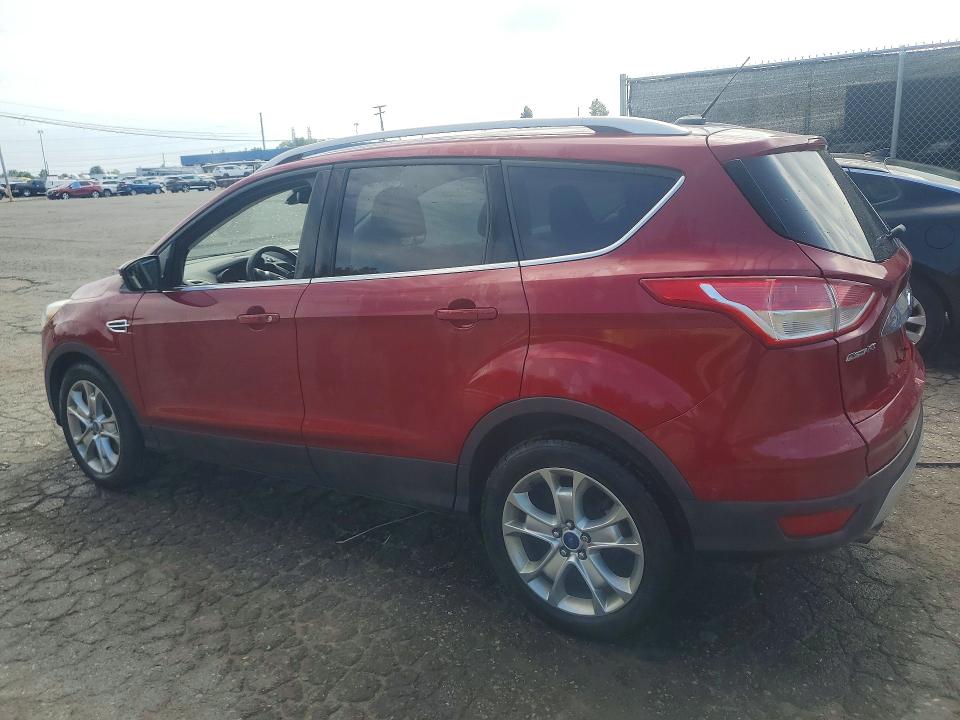 Photo 2 from auction – 2016 FORD ESCAPE with VIN 1FMCU9JX4GUA96179