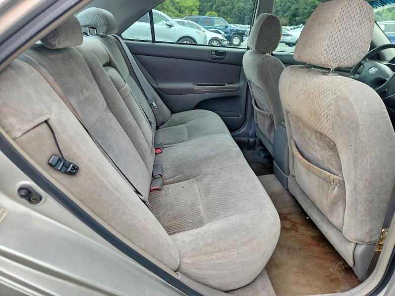 Photo 10 from auction – 2004 TOYOTA CAMRY with VIN 4T1BE32K44U794196