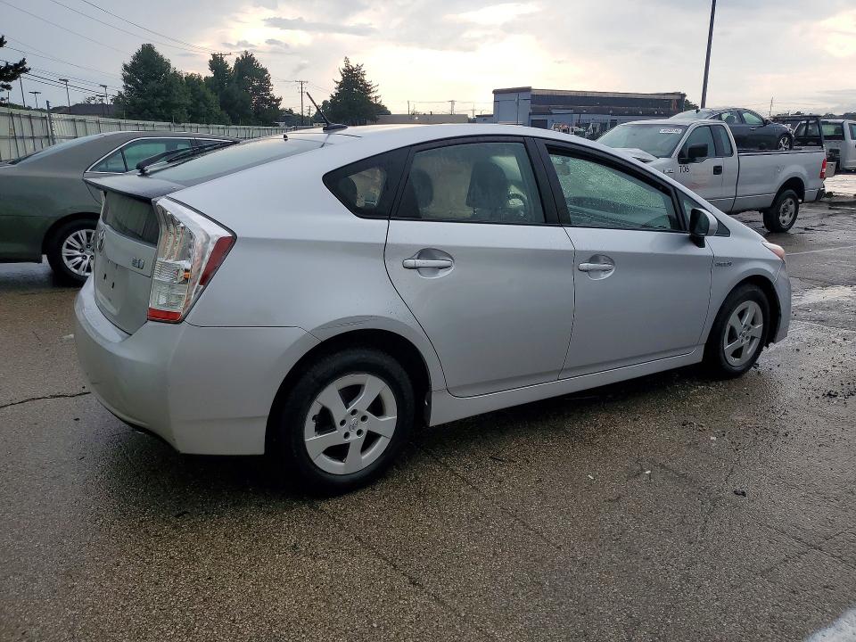Photo 3 from auction – 2010 TOYOTA PRIUS with VIN JTDKN3DUXA0070986