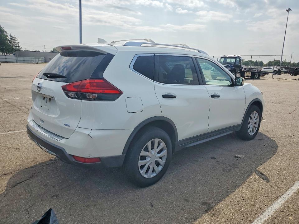 Photo 3 from auction – 2017 NISSAN ROGUE with VIN KNMAT2MV2HP512357