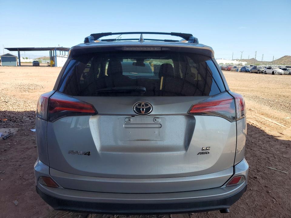 Photo 6 from auction – 2017 TOYOTA RAV4 with VIN 2T3BFREV6HW654668