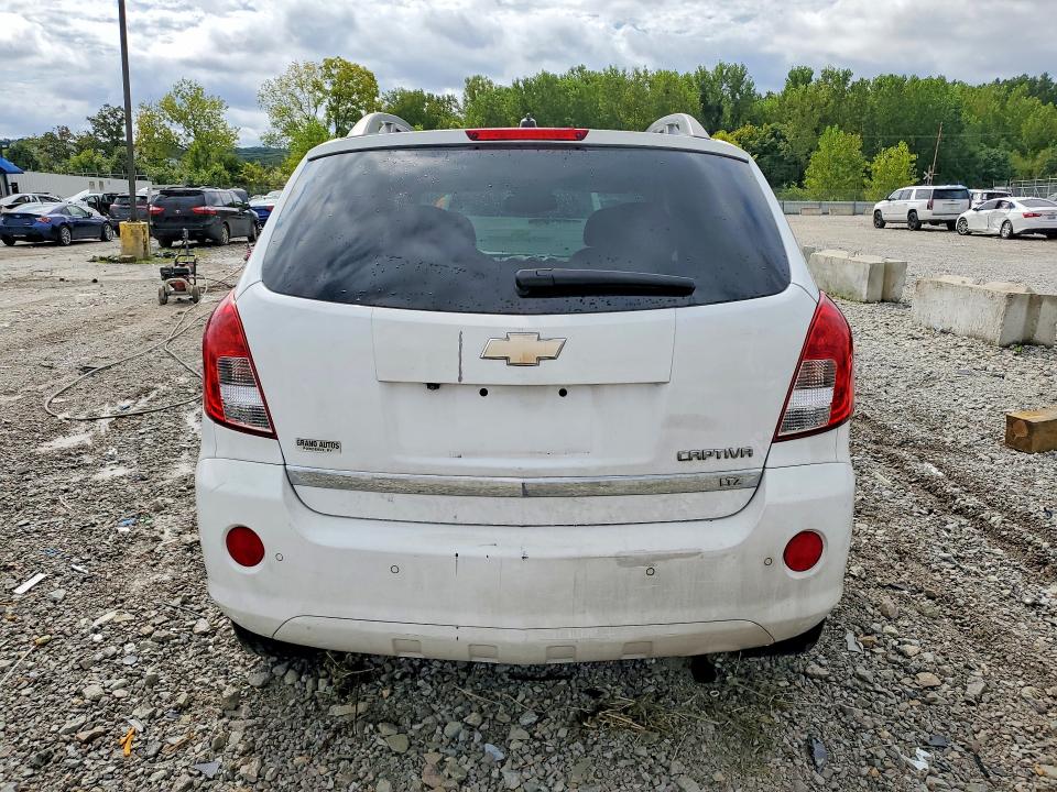 Photo 6 from auction – 2013 CHEVROLET CAPTIVA with VIN 3GNAL4EKXDS582143