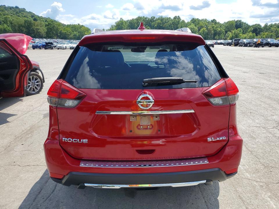 Photo 6 from auction – 2017 NISSAN ROGUE with VIN JN8AT2MVXHW286062